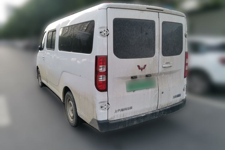 Used Wuling Yangguang 2024 300KM Comfort Version Passenger Van 75kW Rear Left 45 Deg