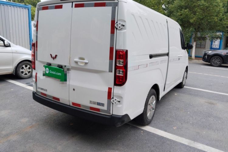 Used Wuling Yangguang 2024 300km Comfort Version with Sealed Windows 60kW Rear Right 45 Deg