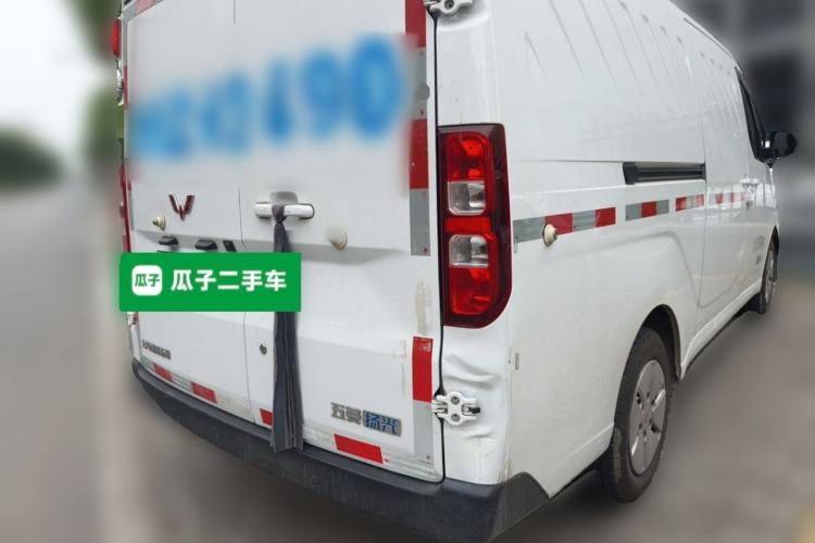 Used Wuling Yangguang 2024 300km Comfort Version with Sealed Windows 60kW Rear Right 45 Deg