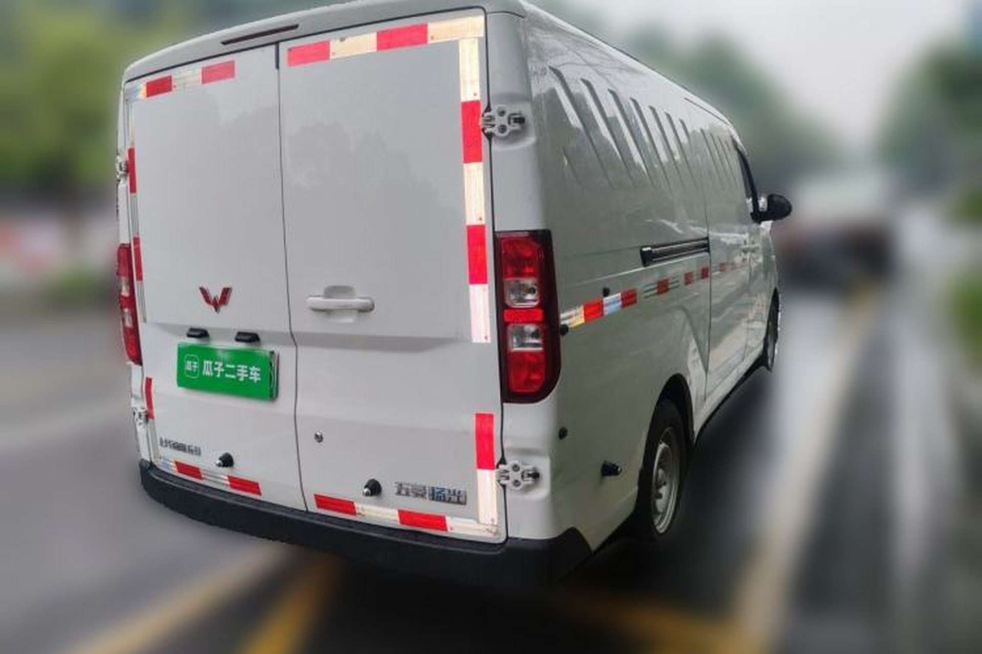 Used Wuling Yangguang 2024 300km Range Practical Window-Sealed Version 60kW Rear Right 45 Deg