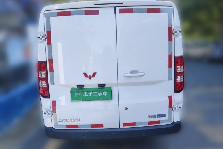 Used Wuling Yangguang 2024 300km Comfort Version with Sealed Windows 60kW Rear
