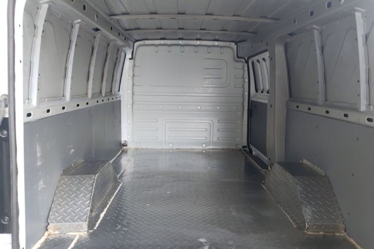 Used Wuling Yangguang 2024 300km Range Practical Window-Sealed Version 60kW Trunk