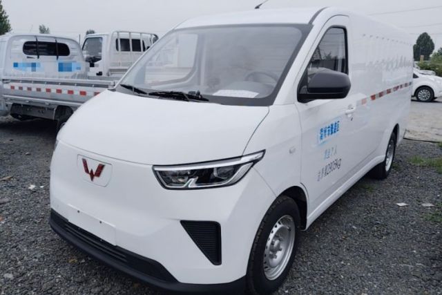 Used Wuling Yangguang 2024 300km Range Practical Window-Sealed Version 75kW