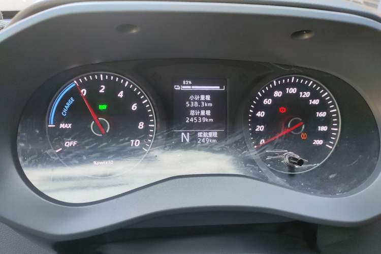 Used Wuling Yangguang 2025 Model 310KM Bus Edition—Customized by CATL Instrument Cluster