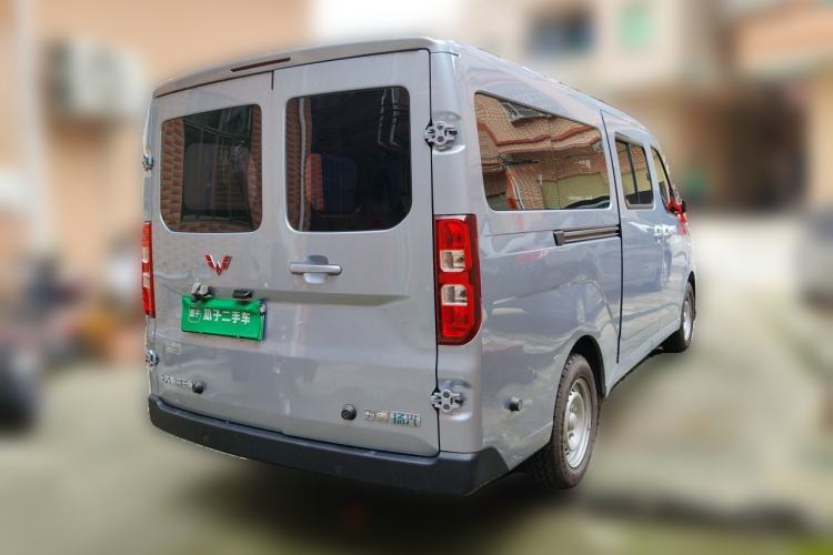 Used Wuling Yangguang 2025 Model 400km Bus Edition—Comfort Edition Rear Right 45 Deg