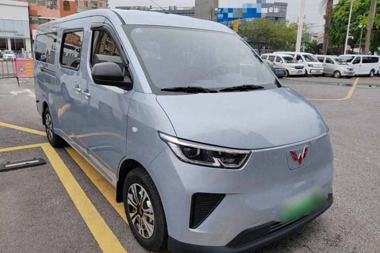 Used Wuling Yangguang 2025 Model 400km Bus Edition—Comfort Edition Exterior 1