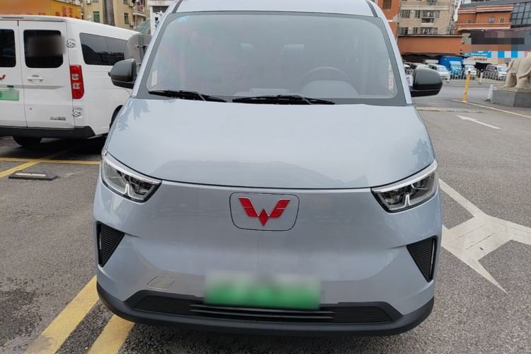 Used Wuling Yangguang 2025 Model 400km Bus Edition—Comfort Edition Front