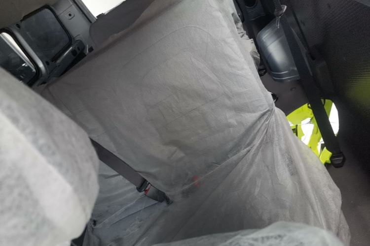 Used Wuling Yangguang 2025 Model 400km Bus Edition—Comfort Edition Left Rear Seat