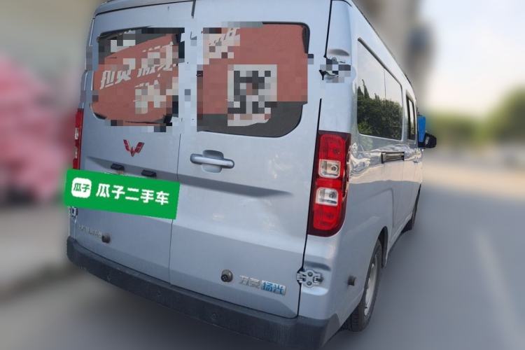 Used Wuling Yangguang 2025 Model 400km Bus Edition—Comfort Edition Rear Right 45 Deg