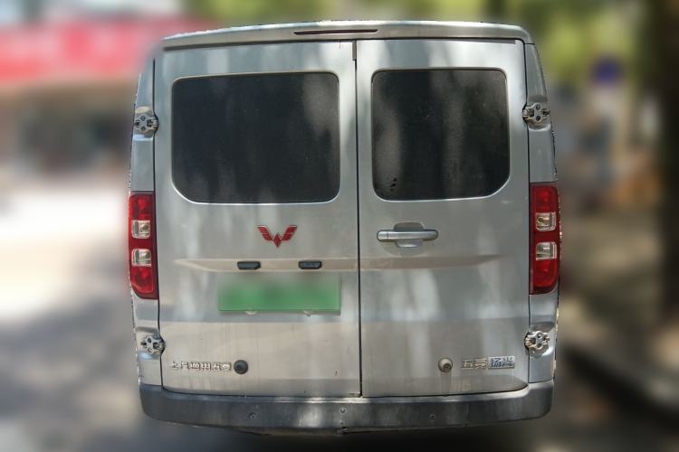 Used Wuling Yangguang 2025 Model 400km Bus Edition—Comfort Edition Rear