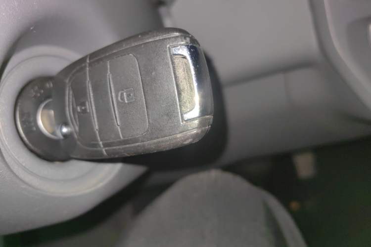 Used Wuling Yangguang 2025 Model 400km Bus Edition—Comfort Edition Vehicle Key