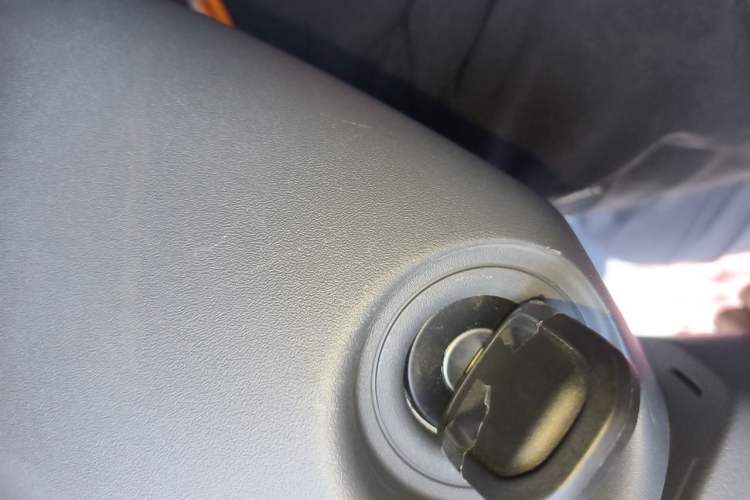 Used Wuling Yangguang 2025 Model 400km Bus Edition—Comfort Edition Vehicle Key