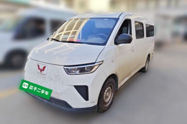 Used Wuling Yangguang 2025 Model 400km Bus Edition—Comfort Edition