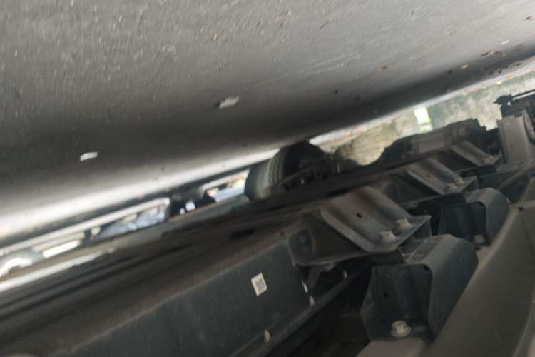 Used Wuling Yangguang 2025 Model 400km Bus Edition—Comfort Edition Chassis Front