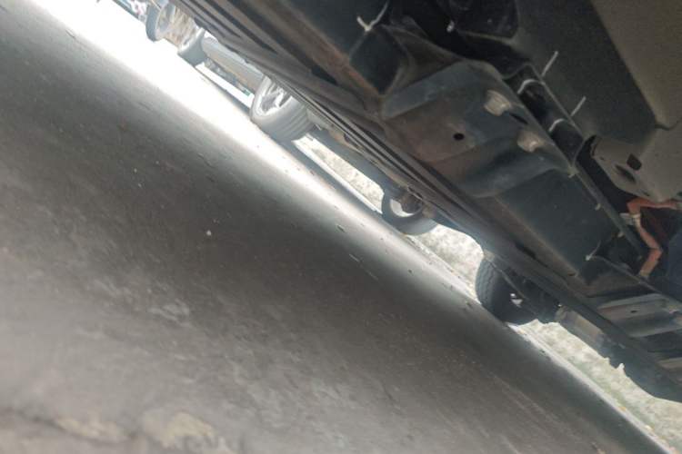 Used Wuling Yangguang 2025 Model 400km Bus Edition—Comfort Edition Chassis Front Left