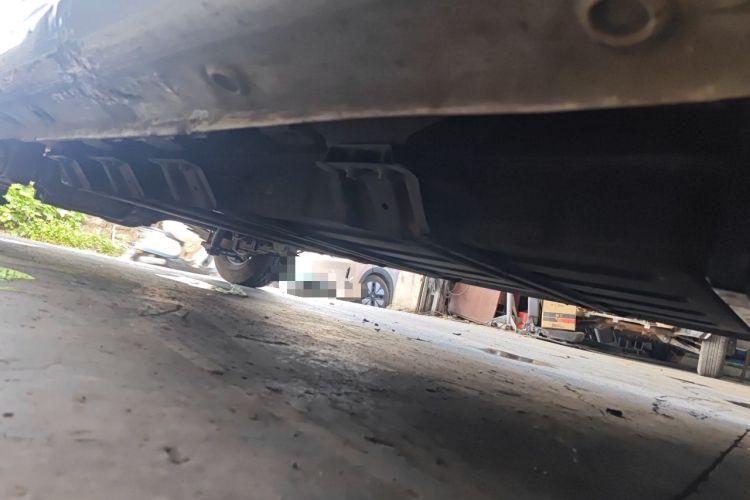 Used Wuling Yangguang 2025 Model 400km Bus Edition—Comfort Edition Chassis Front Right