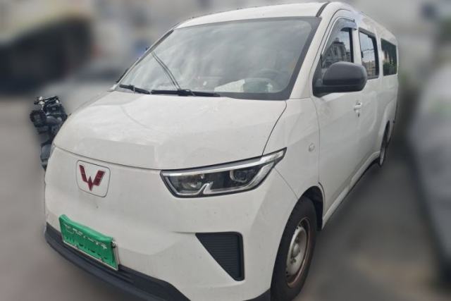 Used Wuling Yangguang 2025 Model 400km Bus Edition—Comfort Edition