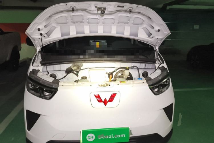 Used Wuling Yangguang 2025 Model 400km Bus Edition—Comfort Edition Engine Bay