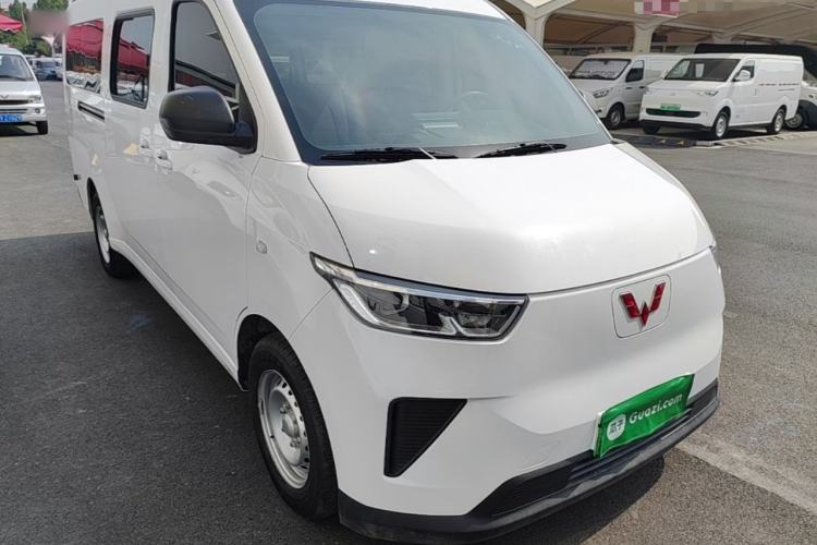 Used Wuling Yangguang 2025 Model 400km Bus Edition—Comfort Edition Exterior 1