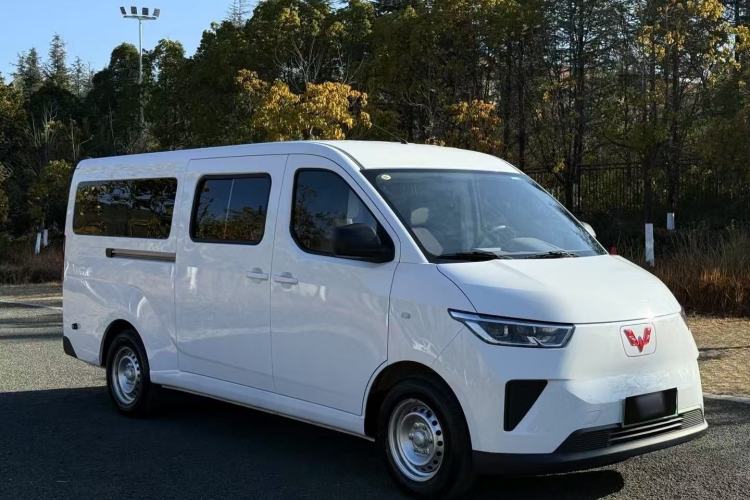 Used Wuling Yangguang 2025 Model 400km Bus Edition—Comfort Edition Exterior 10
