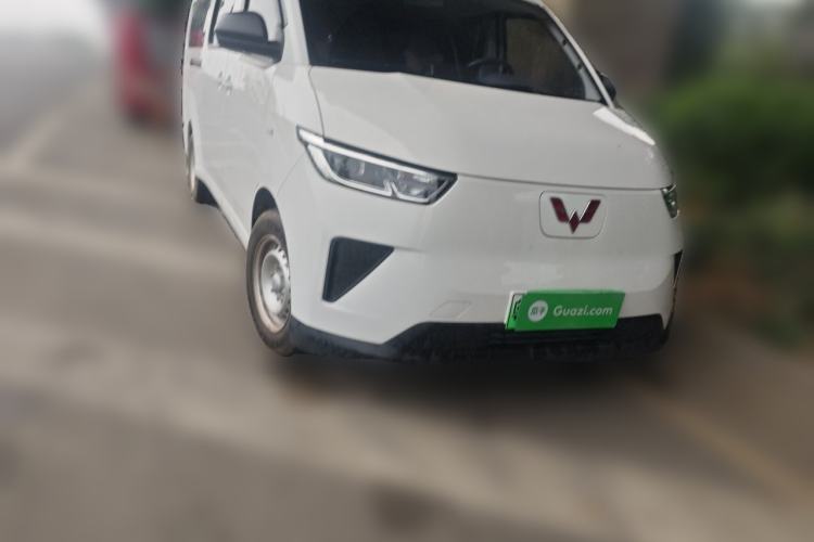 Used Wuling Yangguang 2025 Model 400km Bus Edition—Comfort Edition Exterior 2