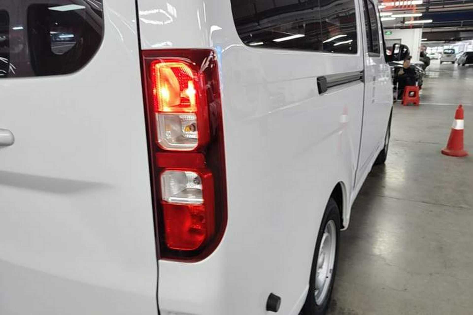 Used Wuling Yangguang 2025 Model 400km Bus Edition—Comfort Edition Exterior 3