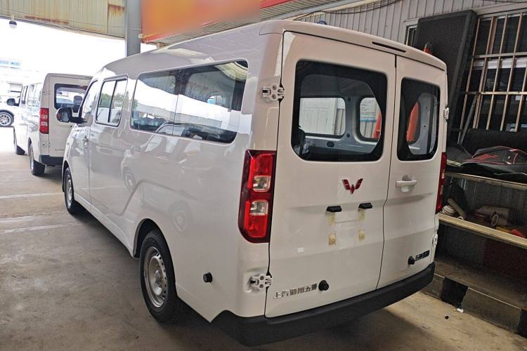 Used Wuling Yangguang 2025 Model 400km Bus Edition—Comfort Edition Exterior 5