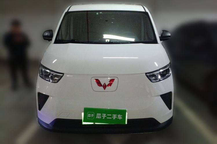 Used Wuling Yangguang 2025 Model 400km Bus Edition—Comfort Edition Front