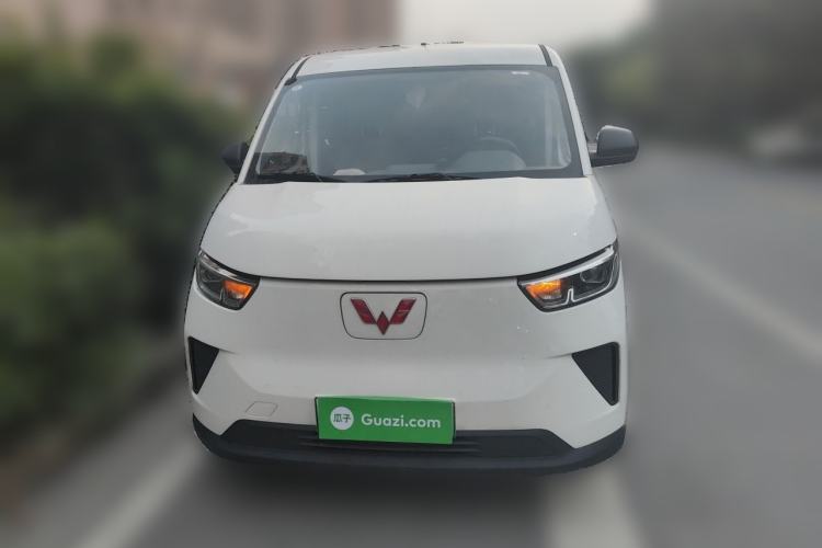 Used Wuling Yangguang 2025 Model 400km Bus Edition—Comfort Edition Front