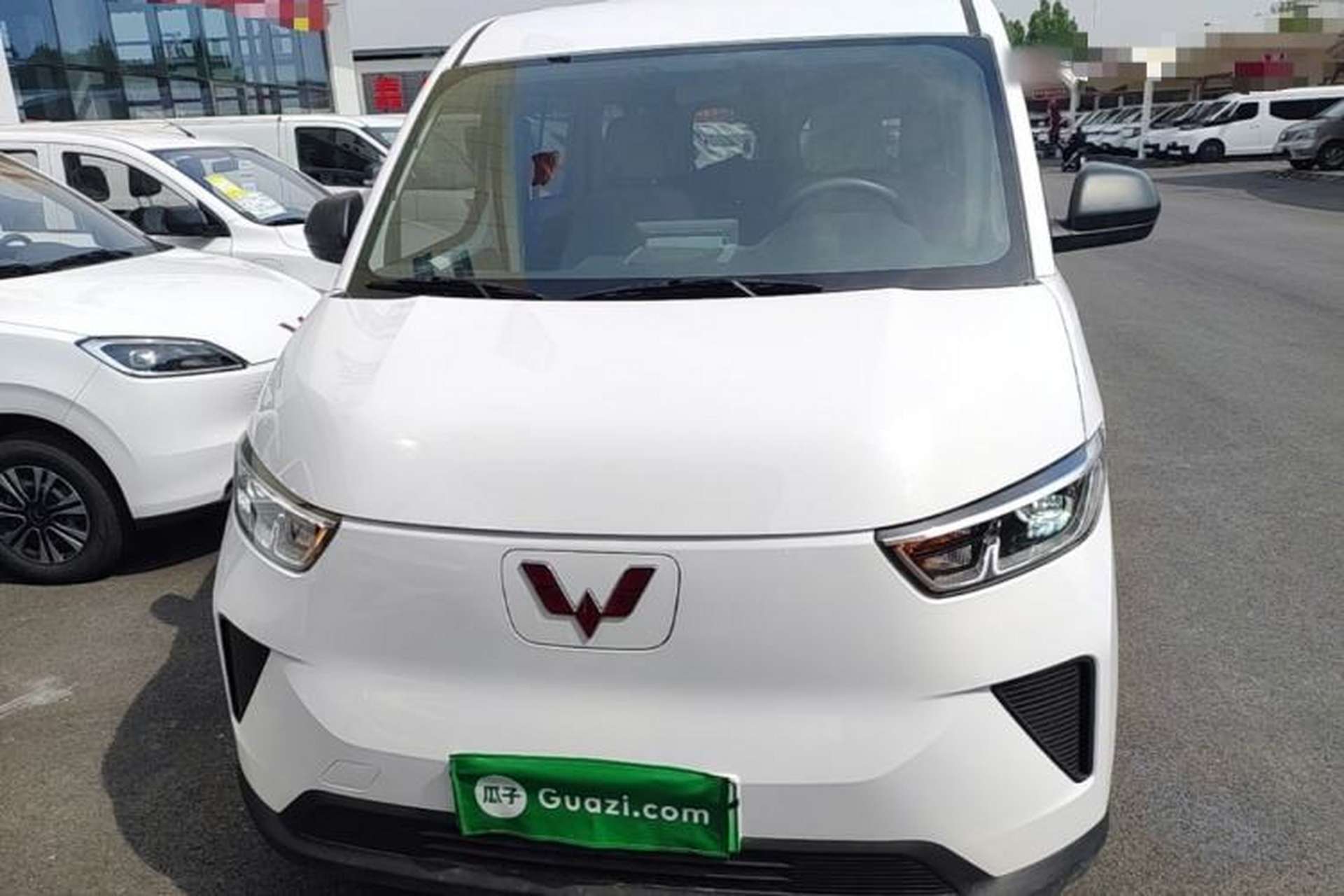 Used Wuling Yangguang 2025 Model 400km Bus Edition—Comfort Edition Front