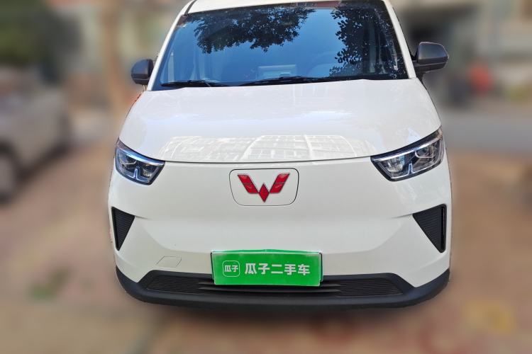 Used Wuling Yangguang 2025 Model 400km Bus Edition—Comfort Edition Front