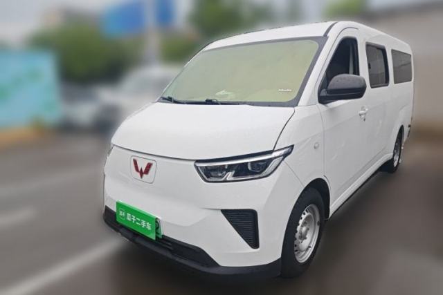 Wuling Yangguang 2025 Model 400km Bus Edition—Comfort Edition usado