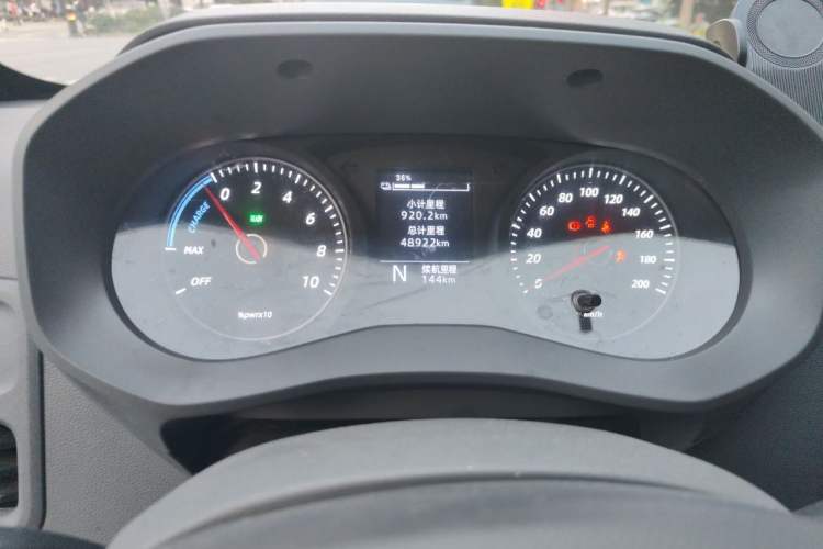 Used Wuling Yangguang 2025 Model 400km Bus Edition—Comfort Edition Instrument Cluster