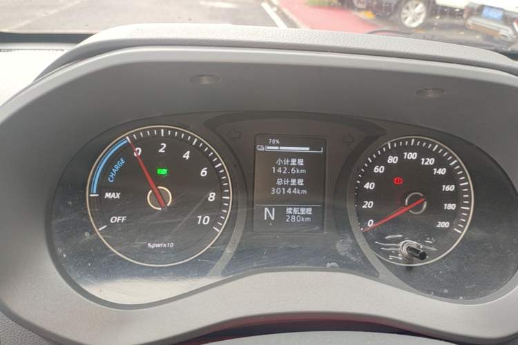 Used Wuling Yangguang 2025 Model 400km Bus Edition—Comfort Edition Instrument Cluster