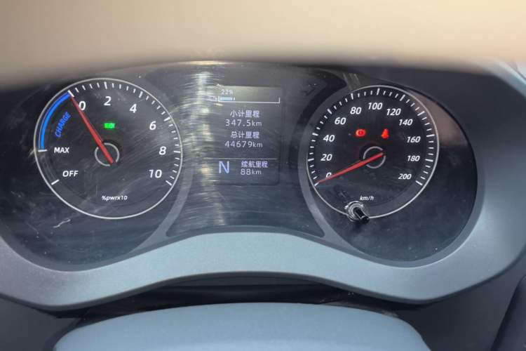 Used Wuling Yangguang 2025 Model 400km Bus Edition—Comfort Edition Instrument Cluster