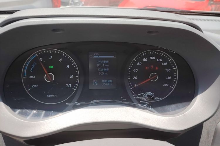 Used Wuling Yangguang 2025 Model 400km Bus Edition—Comfort Edition Instrument Cluster