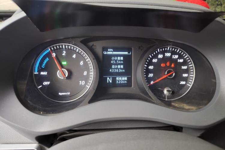 Used Wuling Yangguang 2025 Model 400km Bus Edition—Comfort Edition Instrument Cluster