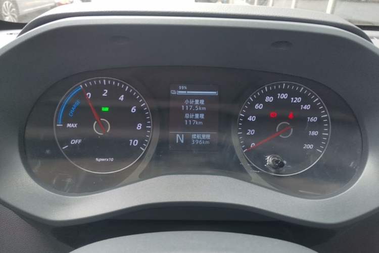 Used Wuling Yangguang 2025 Model 400km Bus Edition—Comfort Edition Instrument Cluster