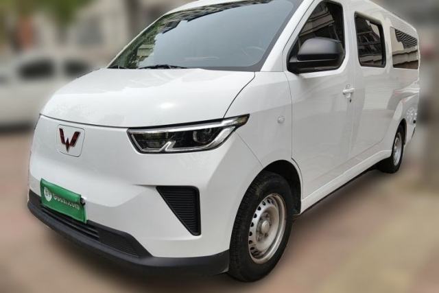 Used Wuling Yangguang 2025 Model 400km Bus Edition—Comfort Edition