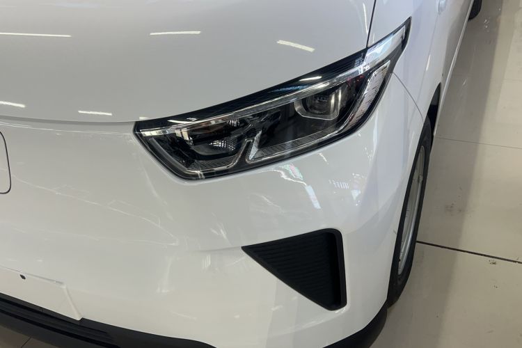 Used Wuling Yangguang 2025 Model 400km Bus Edition—Comfort Edition Left Front Headlight