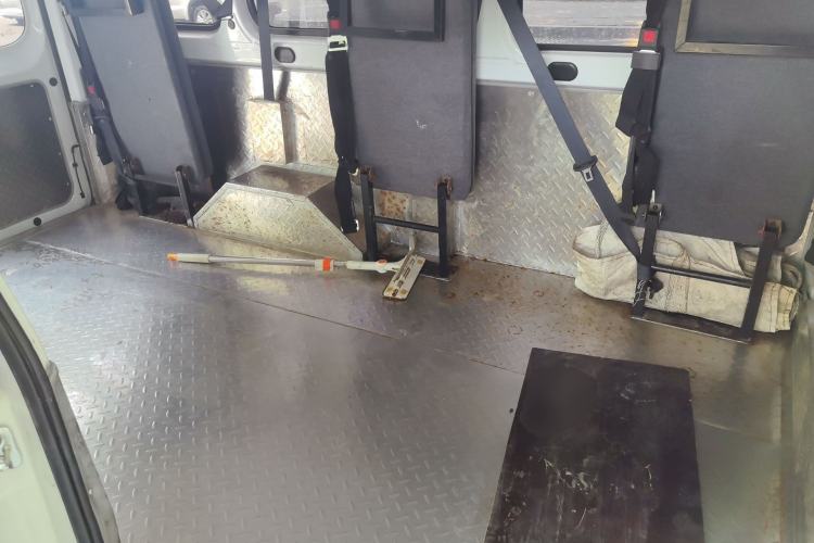 Used Wuling Yangguang 2025 Model 400km Bus Edition—Comfort Edition Left Rear Seat