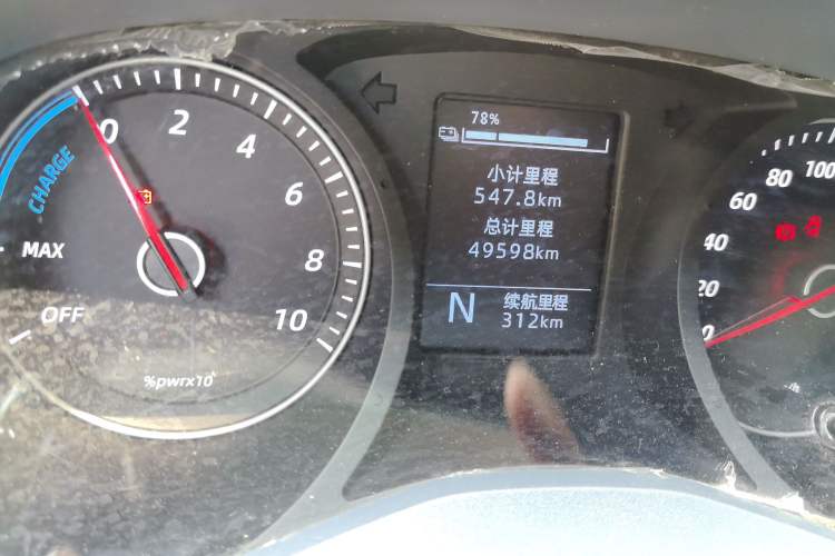Used Wuling Yangguang 2025 Model 400km Bus Edition—Comfort Edition Odometer Close Up