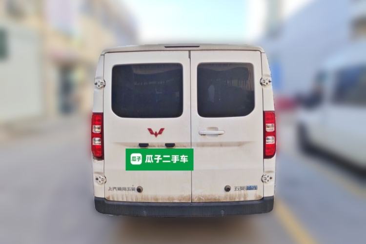 Used Wuling Yangguang 2025 Model 400km Bus Edition—Comfort Edition Rear