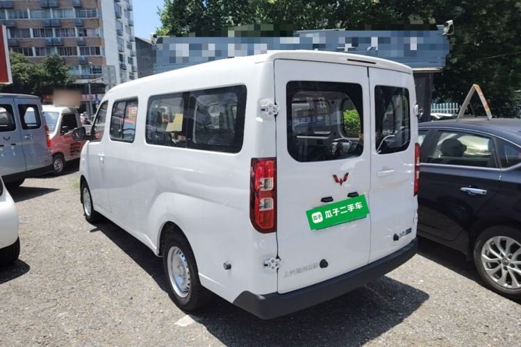 Used Wuling Yangguang 2025 Model 400km Bus Edition—Comfort Edition Rear Left 45 Deg