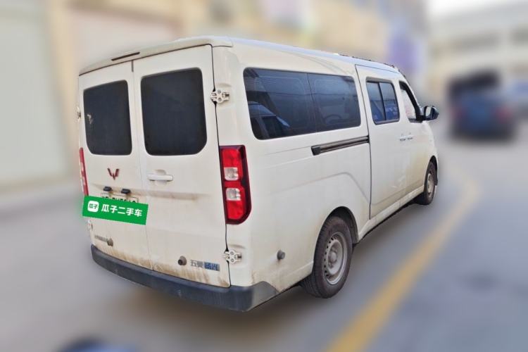 Used Wuling Yangguang 2025 Model 400km Bus Edition—Comfort Edition Rear Right 45 Deg
