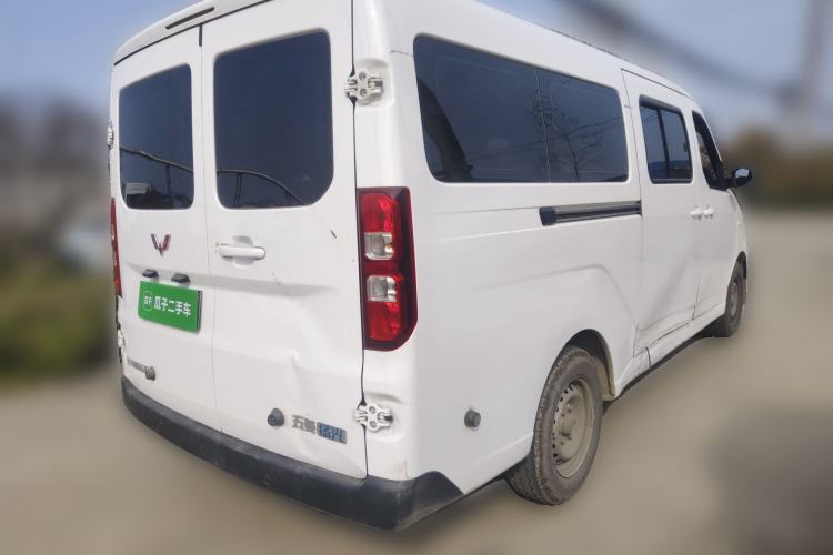 Used Wuling Yangguang 2025 Model 400km Bus Edition—Comfort Edition Rear Right 45 Deg