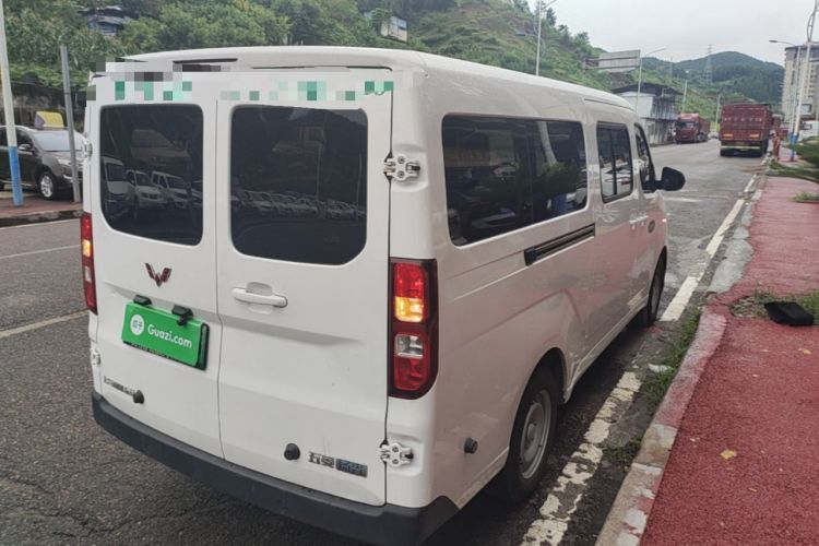 Used Wuling Yangguang 2025 Model 400km Bus Edition—Comfort Edition Rear Right 45 Deg