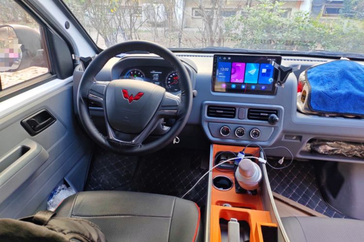 Used Wuling Yangguang 2025 Model 400km Bus Edition—Comfort Edition Steering Wheel