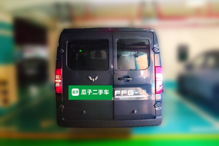 Used Wuling Yangguang 2026 Model, 440km Bus Comfort Edition, 6 Seats Rear