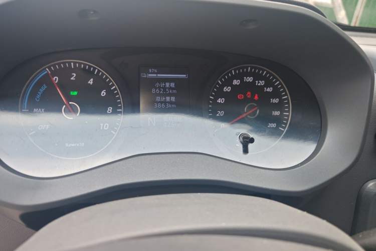 Used Wuling Yangguang 2026 Model, 440km Bus Comfort Edition, 6 Seats Instrument Cluster